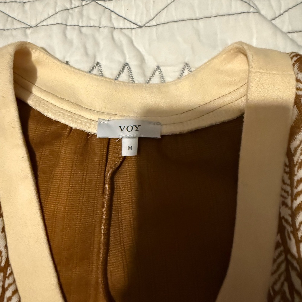 Brown & cream top by Voy from The Buckle size medium - Picture 2 of 5